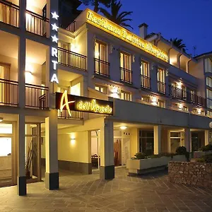 residence-dellangelo.hotelitalianriviera.com/